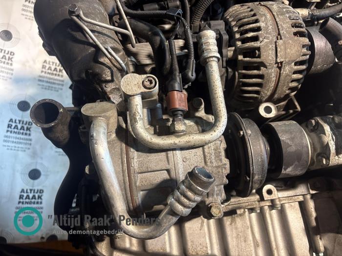 Usagé Pompe clim Volkswagen Transporter T5 2.5 TDi Prix sur demande proposé par "Altijd Raak" Penders