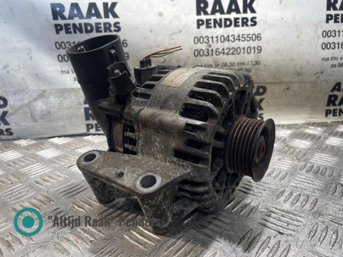 Usagé Dynamo Ford Mondeo III 2.0 TDCi 130 16V Prix sur demande proposé par "Altijd Raak" Penders