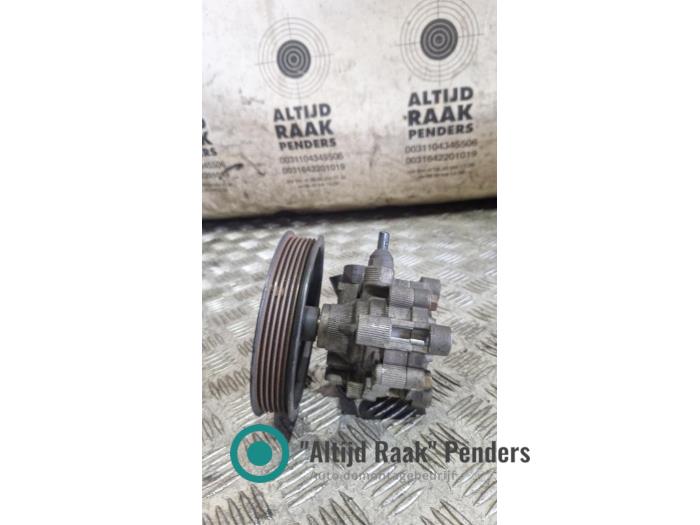 Usagé Pompe de direction Toyota Celica (ZZT230/231) 1.8 16V VVTL-i TS Prix sur demande proposé par "Altijd Raak" Penders