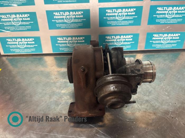 Gebrauchte Turbo Volkswagen Crafter 28/30/32/35 LWB Preis auf Anfrage angeboten von "Altijd Raak" Penders