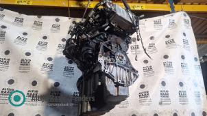 Intercooler from a Volkswagen Crafter (SY) 2.0 TDI RWD 2021