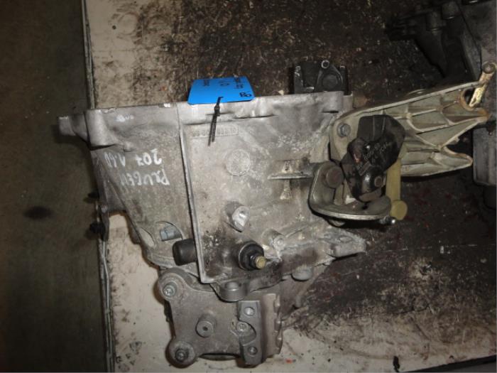Gearbox from a Peugeot 207 2008