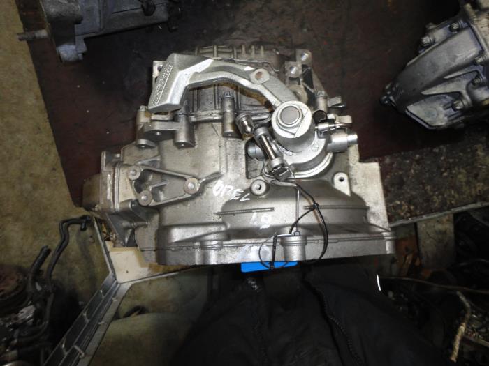 Gearbox from a Opel Astra 2006