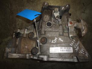 Overhauled Gearbox Chrysler Jeep Price on request offered by "Altijd Raak" Penders