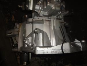 New Gearbox Fiat Punto Price on request offered by "Altijd Raak" Penders