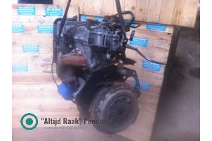 Engine from a Fiat Punto I (176) 60 S,SX 1.2 Fire SPI 1996