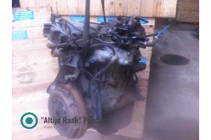 Engine from a Fiat Punto I (176) 60 S,SX 1.2 Fire SPI 1996