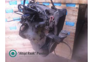 Engine from a Fiat Punto I (176) 60 S,SX 1.2 Fire SPI 1996