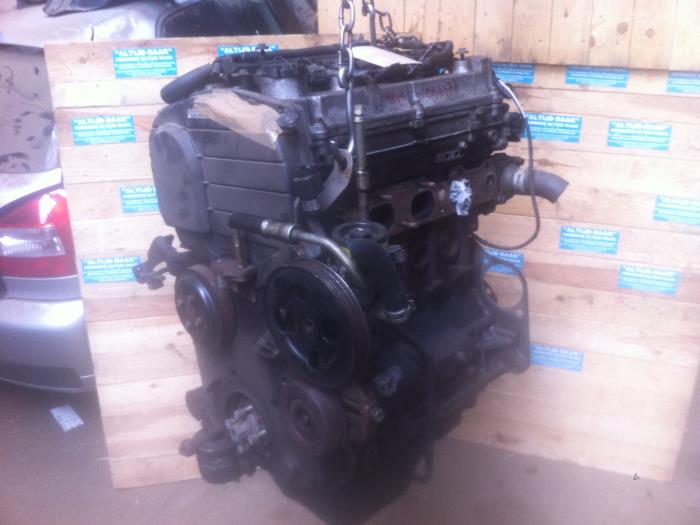 Engine from a Mitsubishi Galant 1995