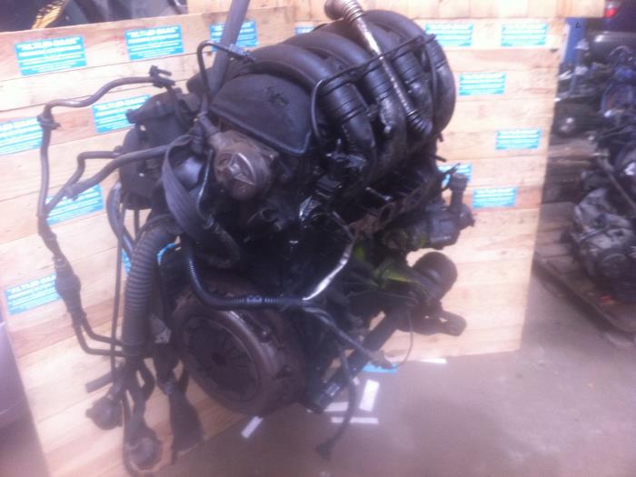 Motor from a Peugeot 406 Coupé (8C) 2.0 16V 1997