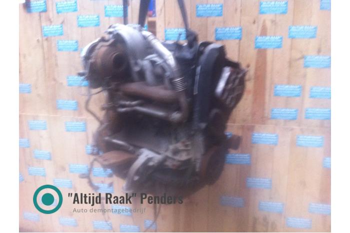 Used Engine Renault Megane II (BM/CM) 1.9 dCi 110 Price on request offered by "Altijd Raak" Penders