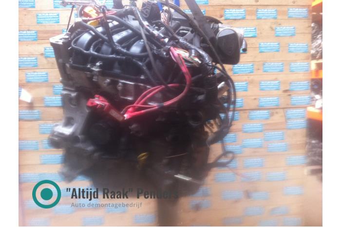 Used Engine Renault Megane II CC (EM) 1.6 16V Price on request offered by "Altijd Raak" Penders