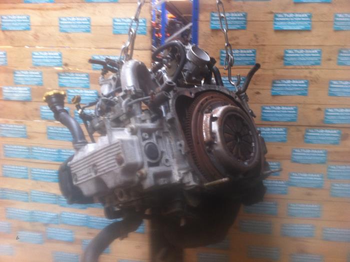 Engine from a Subaru Impreza I (GC) 1.6i 16V 4x4 1996