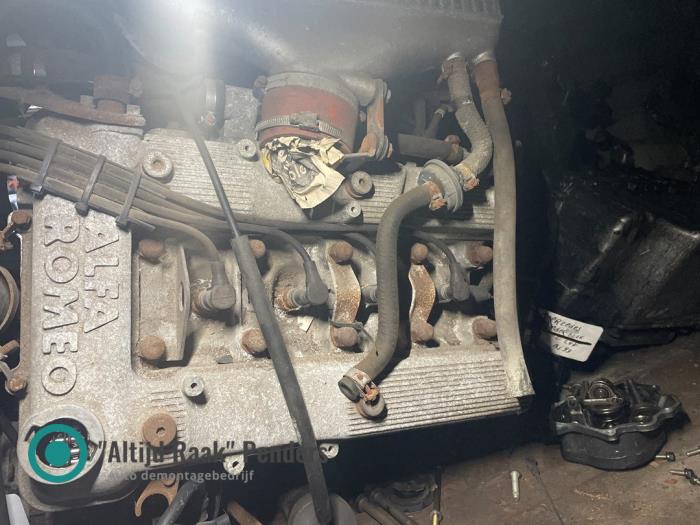 Używane Silnik Alfa Romeo 75 (162B) 1.8 IE Cena na żądanie oferowane przez "Altijd Raak" Penders