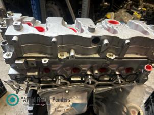 Engine from a Hyundai Santa Fe II (CM) 2.2 CRDi 16V 4x2 2006