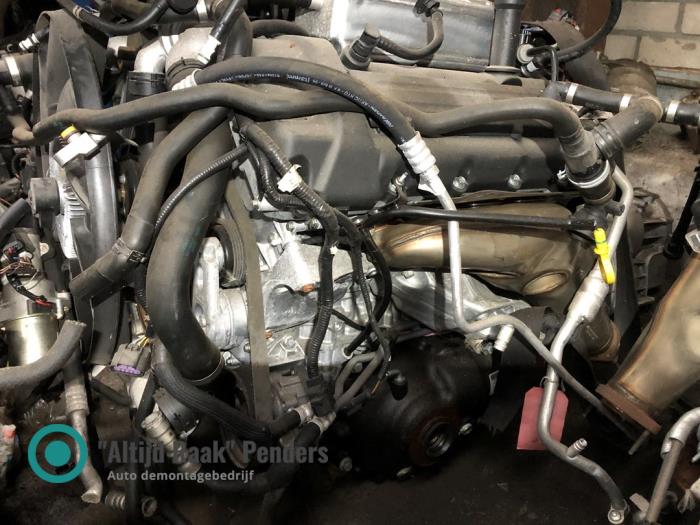 Motor van een Land Rover Range Rover Sport (LS) 4.2 V8 32V Supercharged 2007