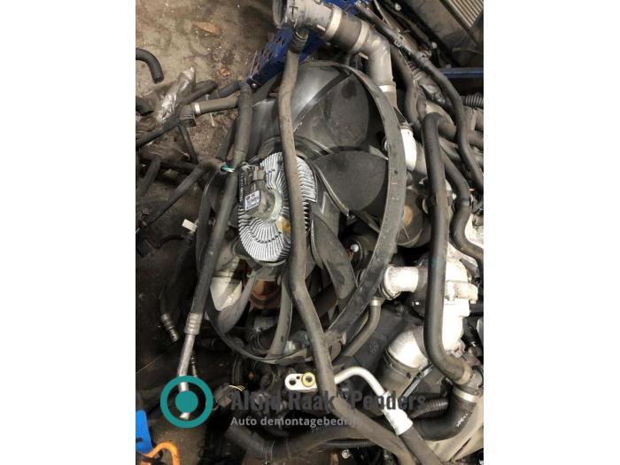 Motor van een Land Rover Range Rover Sport (LS) 4.2 V8 32V Supercharged 2007