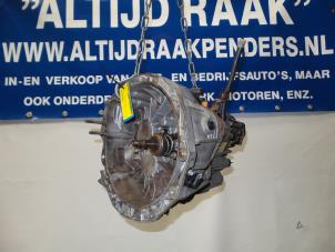 Used Gearbox Opel Vivaro A 1.9 DI Price on request offered by "Altijd Raak" Penders