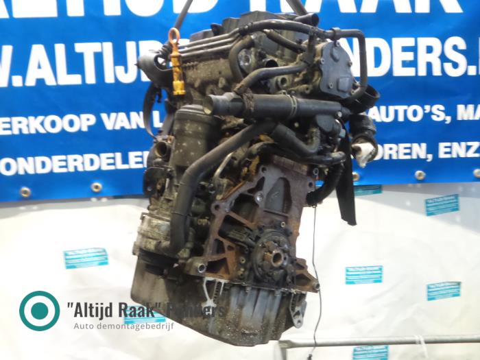 Engine from a Volkswagen Polo IV (9N1/2/3) 1.4 TDI 70 2008