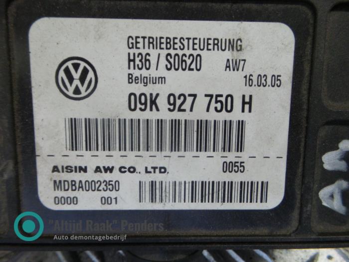 Automatic gearbox computer from a Volkswagen Transporter 2005