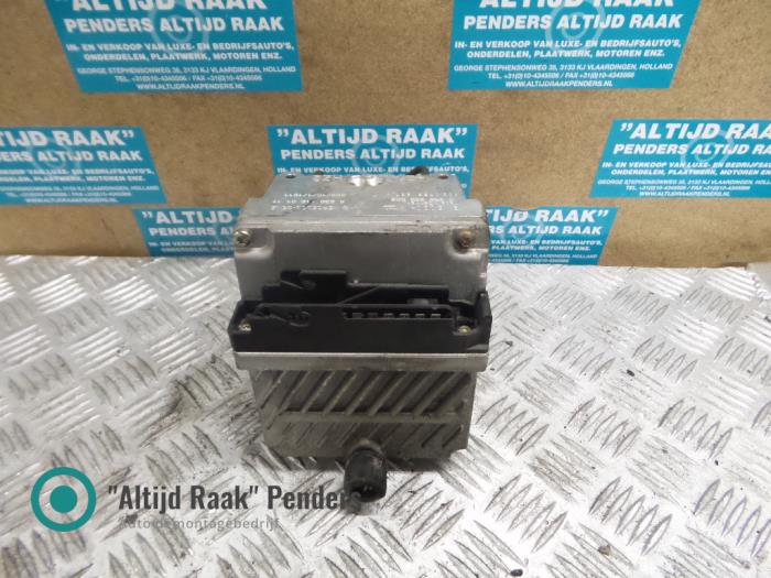 Begagnade ABS-pump Mercedes Vito (638.0) 2.3 110D Pris på förfrågan erbjuds av "Altijd Raak" Penders