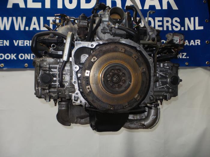 Motor van een Subaru Impreza II (GD) 1.6 16V TS 4x4 2002