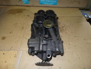 Used Balance shaft Renault Espace Price on request offered by "Altijd Raak" Penders