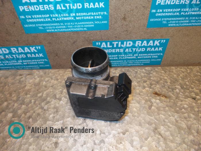 Usagé Boitier papillon Hyundai Santafe Prix sur demande proposé par "Altijd Raak" Penders