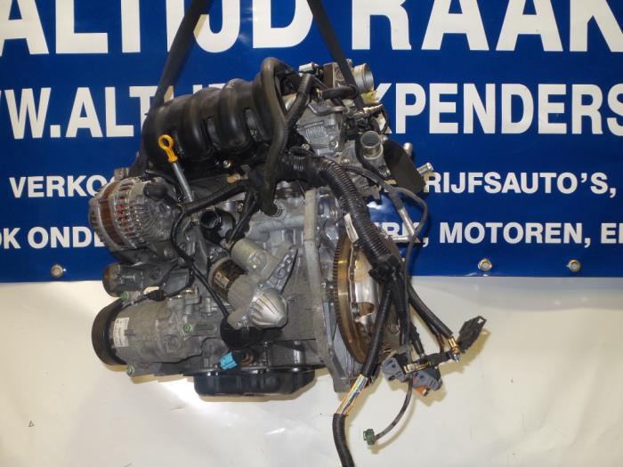 Engine from a Nissan Qashqai (J10) 1.6 16V 2009
