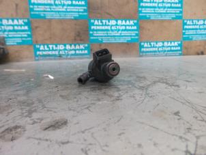 Used Injector (petrol injection) BMW 3-Serie Price on request offered by "Altijd Raak" Penders