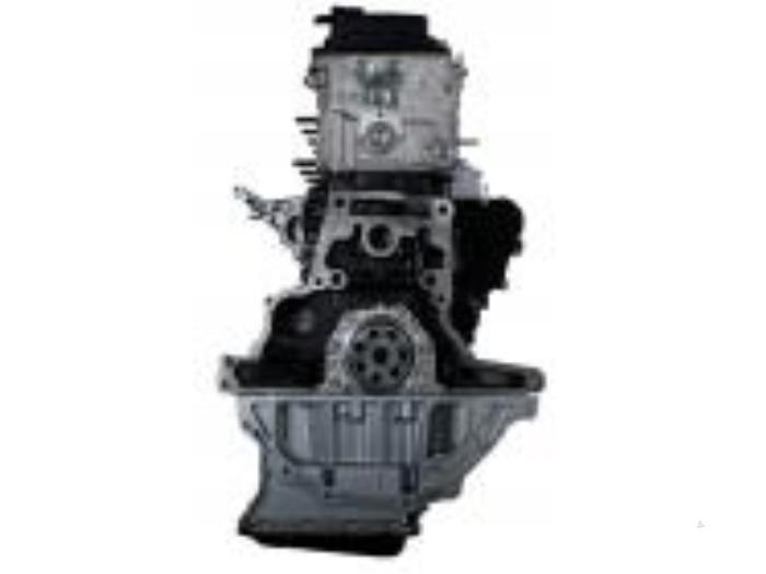 Engine from a Nissan Patrol GR (Y61) 3.0 GR Di Turbo 16V 2008