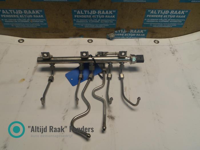 Usagé Système d'injection BMW 3-Série Prix sur demande proposé par "Altijd Raak" Penders