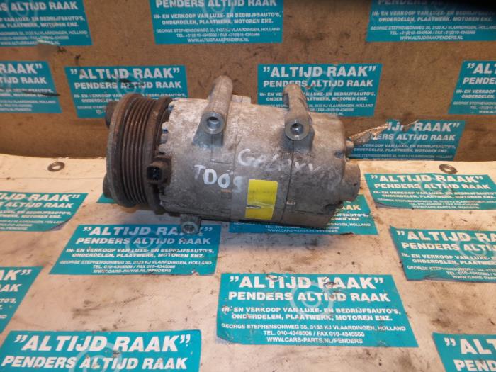 Air conditioning pump from a Ford Galaxy 2009