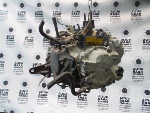 Used Gearbox Kia Carnival 2 (FIB/FLD) 2.9 HPDi 16V Price on request offered by "Altijd Raak" Penders