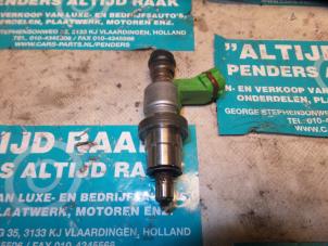 Used Injector (petrol injection) Toyota Avensis Price on request offered by "Altijd Raak" Penders