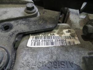 Used Gearbox Volvo V50 (MW) 2.4 D5 20V Price on request offered by "Altijd Raak" Penders