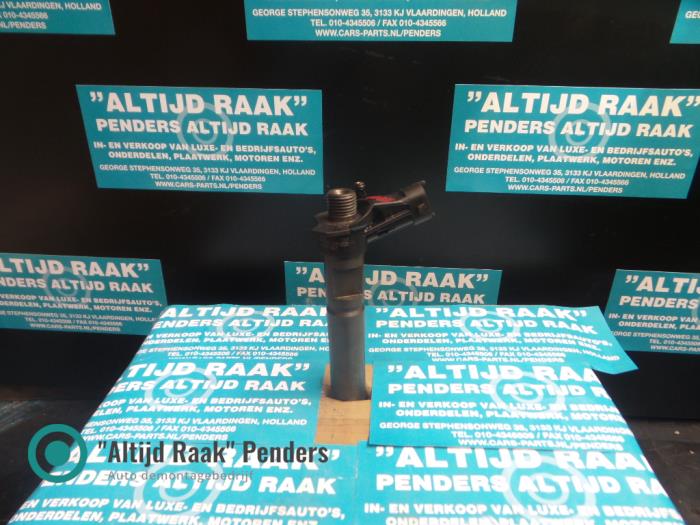 Usagé Injecteurs Jeep Cherokee Prix sur demande proposé par "Altijd Raak" Penders
