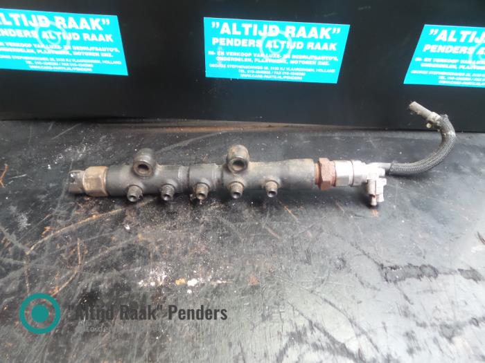 Usagé Système d'injection Jeep Cherokee Prix sur demande proposé par "Altijd Raak" Penders