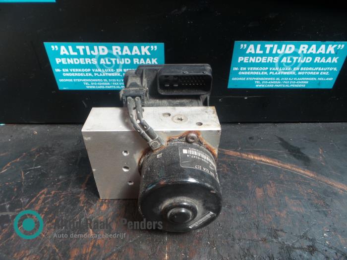 Usagé Bloc ABS Audi TT (8N3) 1.8 T 20V Quattro Prix sur demande proposé par "Altijd Raak" Penders
