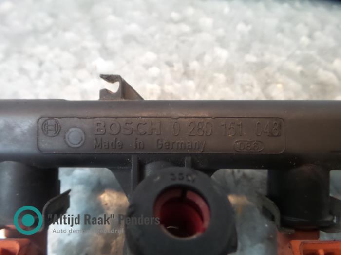 Usagé Système d'injection Alfa Romeo 156 Prix sur demande proposé par "Altijd Raak" Penders