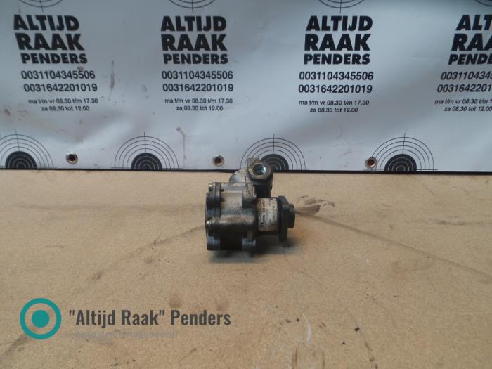 Usagé Pompe de direction Porsche 911 Prix sur demande proposé par "Altijd Raak" Penders