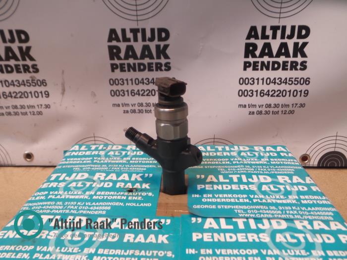 Usagé Injecteurs Mitsubishi L200 Prix sur demande proposé par "Altijd Raak" Penders