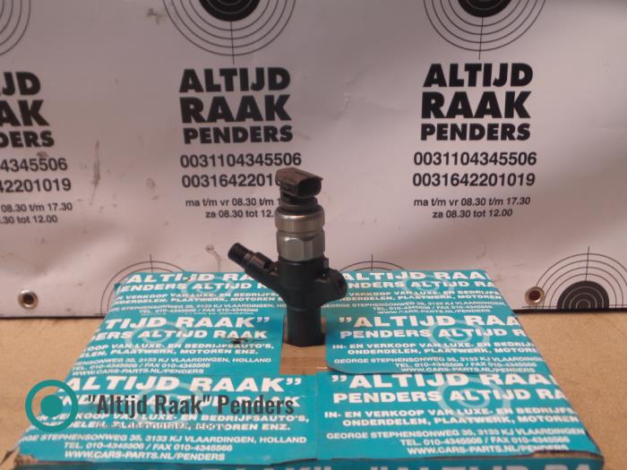 Injector (diesel) Mitsubishi L200 1465A041 4D56