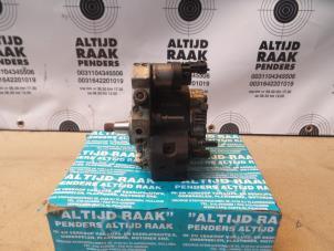 Używane Mechaniczna pompa paliwa Renault Laguna Cena na żądanie oferowane przez "Altijd Raak" Penders