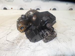 Used Mechanical fuel pump Jeep Cherokee Price on request offered by "Altijd Raak" Penders