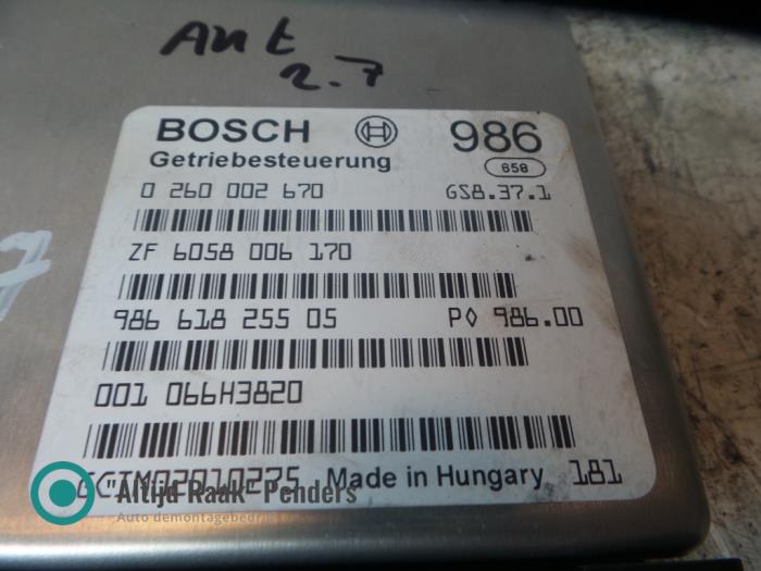 Used Engine management computer Porsche Boxster (986) 2.7 24V Price on request offered by "Altijd Raak" Penders