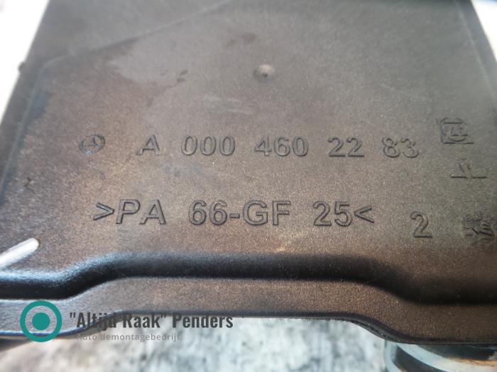 Mercedes W210 Power steering fluid reservoirs stock