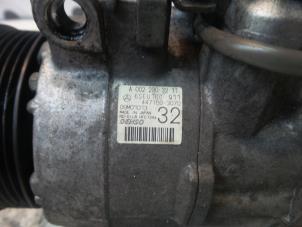 Used Air conditioning pump Mercedes E-Klasse Price on request offered by "Altijd Raak" Penders