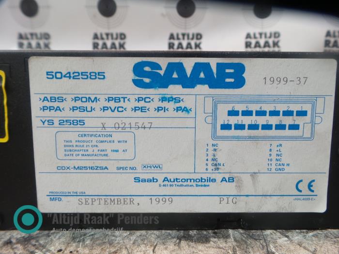 Używane Zmieniarka CD Saab 9-3 I (YS3D) 2.0t 16V Cena na żądanie oferowane przez "Altijd Raak" Penders