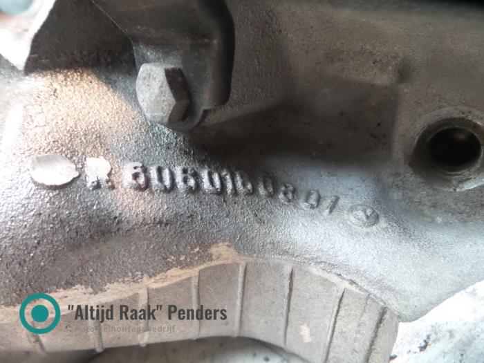 Usagé Culasse Mercedes E-Klasse Prix sur demande proposé par "Altijd Raak" Penders